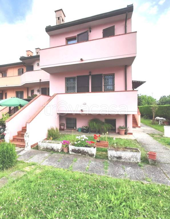 casa indipendente in vendita a Copparo