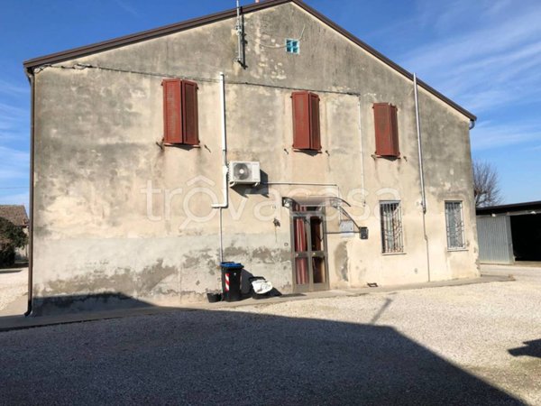 casa indipendente in vendita a Copparo in zona Fossalta