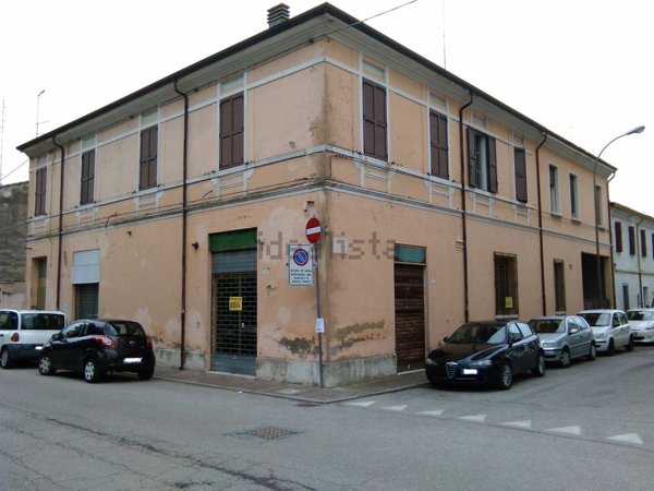 ufficio in vendita a Copparo in zona Coccanile-Cesta