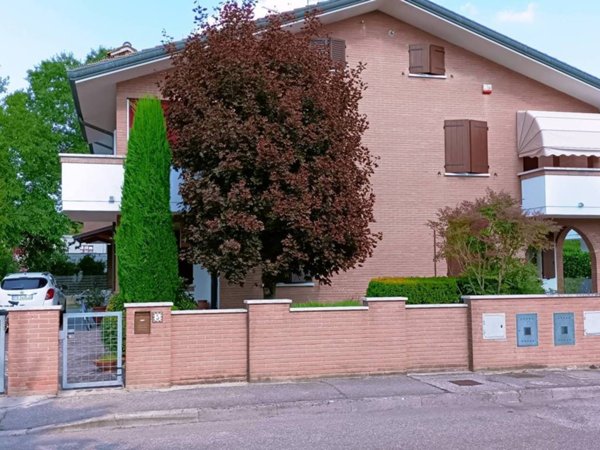 casa indipendente in vendita a Copparo