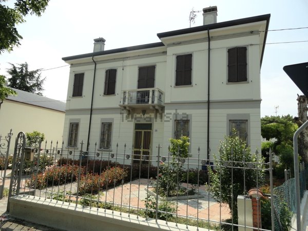 casa indipendente in vendita a Copparo in zona Tamara
