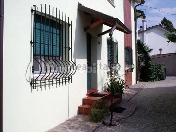 casa indipendente in vendita a Copparo in zona Coccanile-Cesta