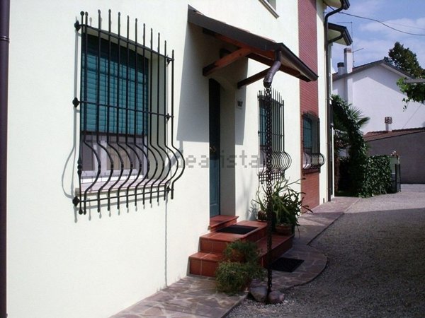 casa indipendente in vendita a Copparo in zona Coccanile-Cesta