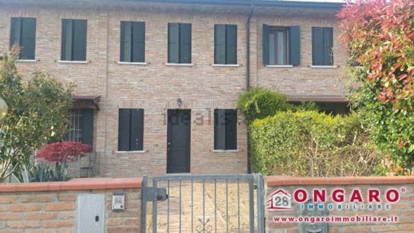 casa indipendente in vendita a Copparo