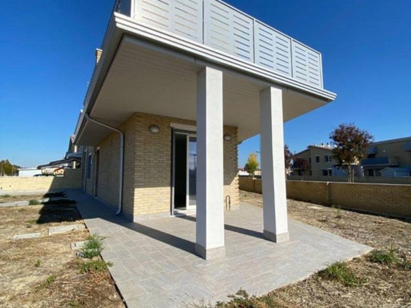 casa indipendente in vendita a Copparo