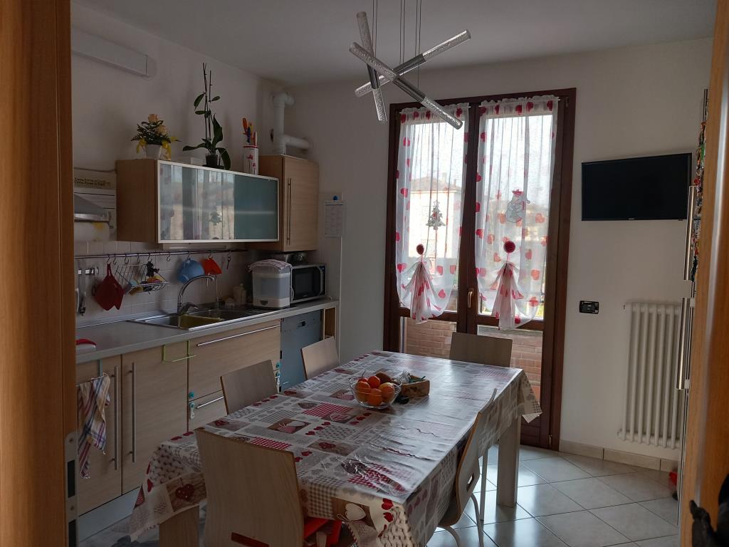 casa indipendente in vendita a Copparo in zona Tamara