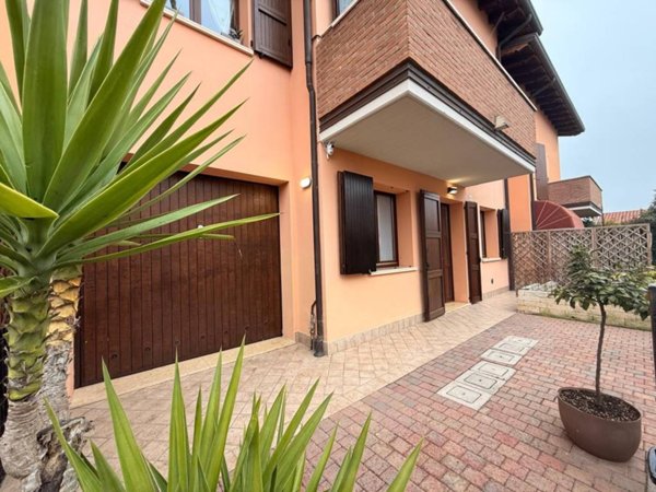 casa indipendente in vendita a Copparo