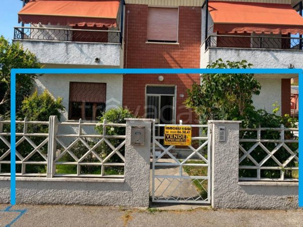 appartamento in vendita a Copparo in zona Coccanile-Cesta