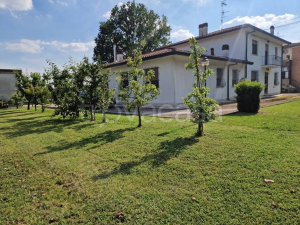 casa indipendente in vendita a Copparo in zona Sabbioncello San Vittore