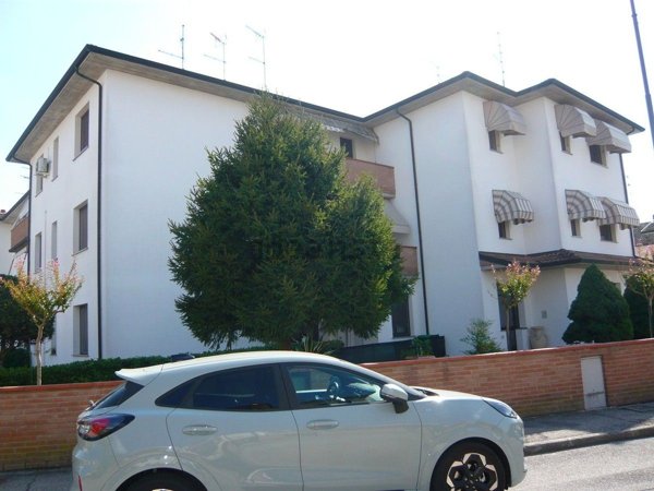 appartamento in vendita a Copparo in zona Ponte San Pietro