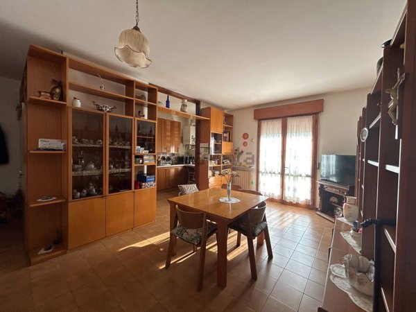 appartamento in vendita a Copparo in zona Coccanile-Cesta