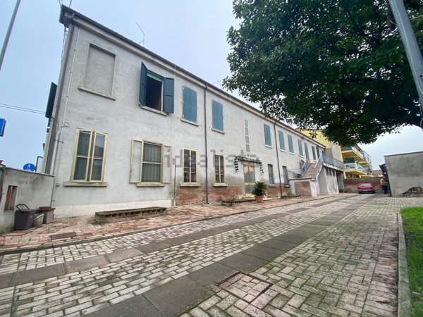 appartamento in vendita a Copparo in zona Coccanile-Cesta