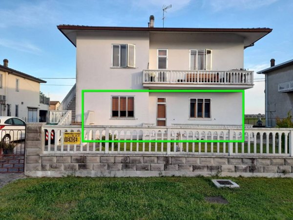 appartamento in vendita a Copparo in zona Coccanile-Cesta