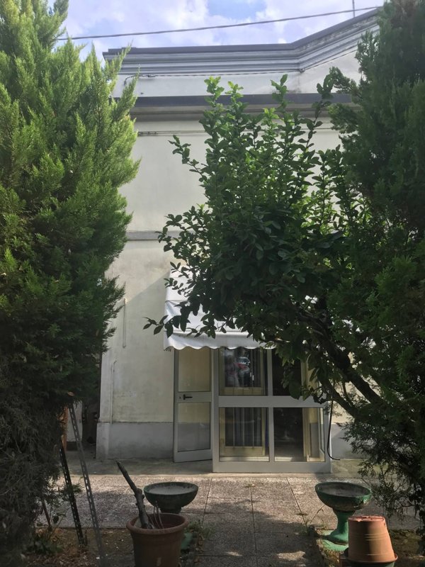 casa indipendente in vendita a Copparo in zona Coccanile-Cesta