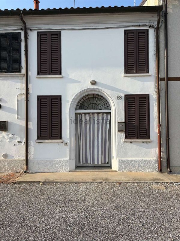 casa indipendente in vendita a Copparo in zona Tamara