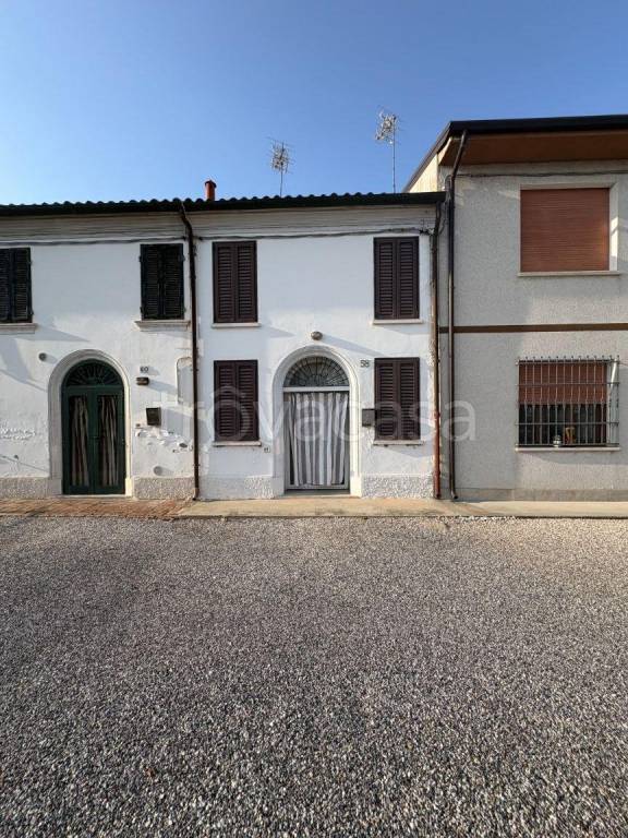 casa indipendente in vendita a Copparo in zona Tamara