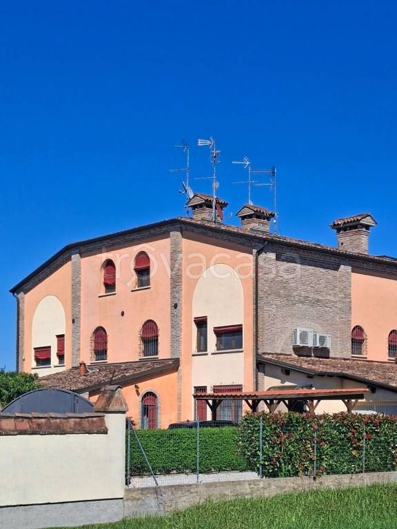 casa indipendente in vendita a Copparo in zona Fossalta