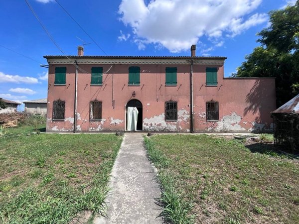 casa indipendente in vendita a Copparo in zona Saletta