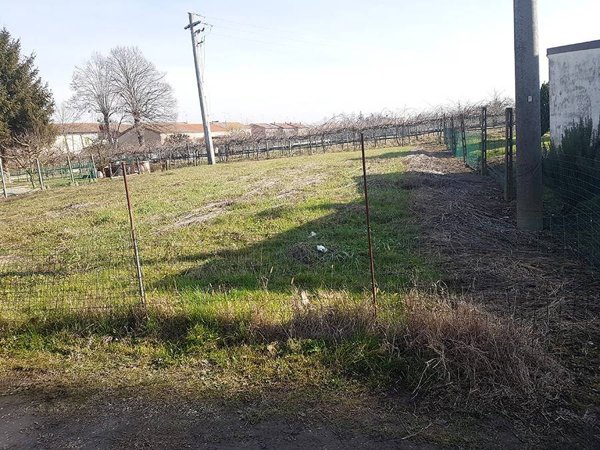 terreno edificabile in vendita a Ferrara in zona San Martino