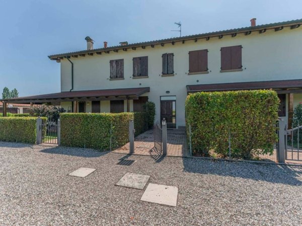 appartamento in vendita a Ferrara in zona Porotto / Cassana