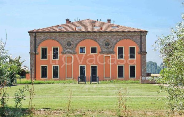 casa indipendente in vendita a Ferrara in zona Porotto / Cassana