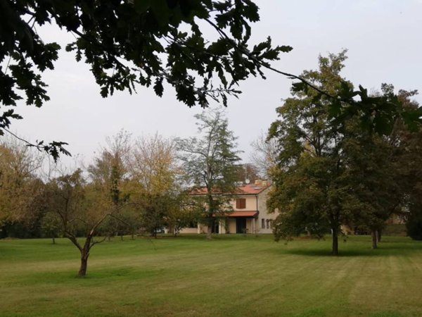 casa indipendente in vendita a Ferrara in zona Pontegradella