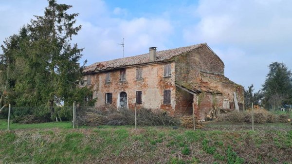 casale in vendita a Ferrara in zona Francolino