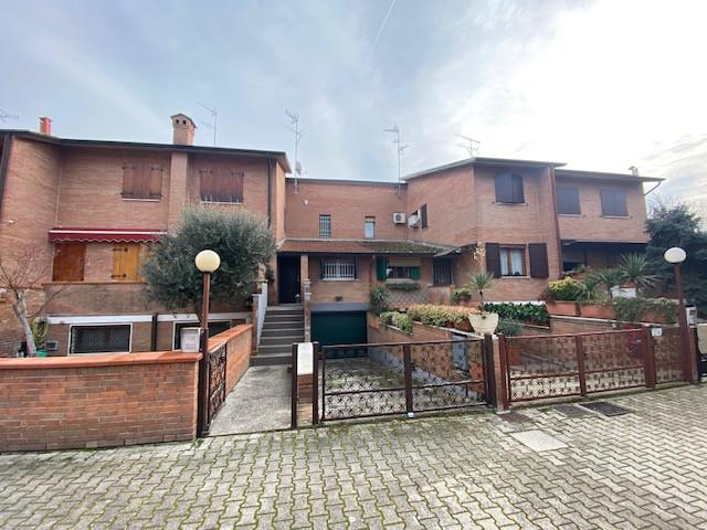 casa indipendente in vendita a Ferrara in zona Aguscello