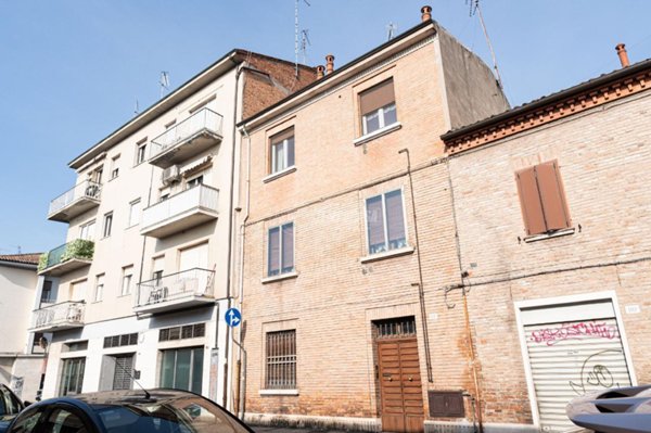 appartamento in vendita a Ferrara in zona Arianuova