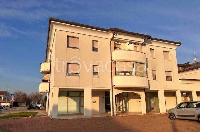 appartamento in vendita a Ferrara in zona Aguscello