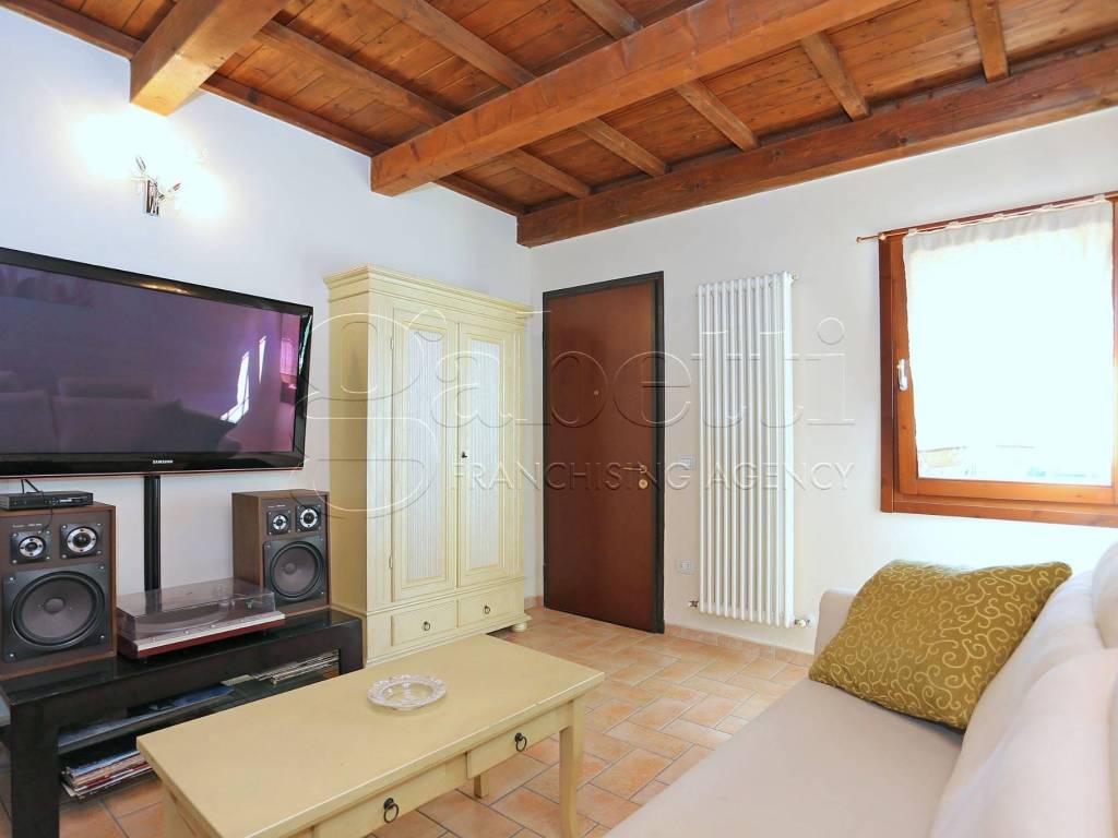 casa indipendente in vendita a Ferrara in zona Francolino