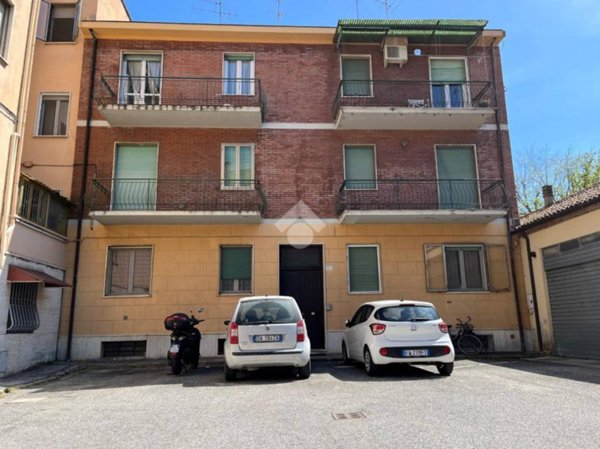 appartamento in vendita a Ferrara in zona Centro Storico