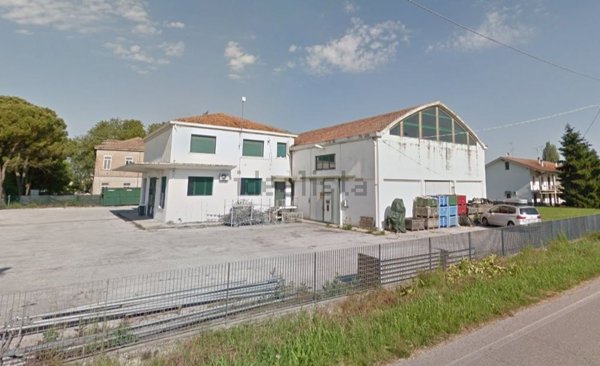 appartamento in vendita a Ferrara in zona Denore