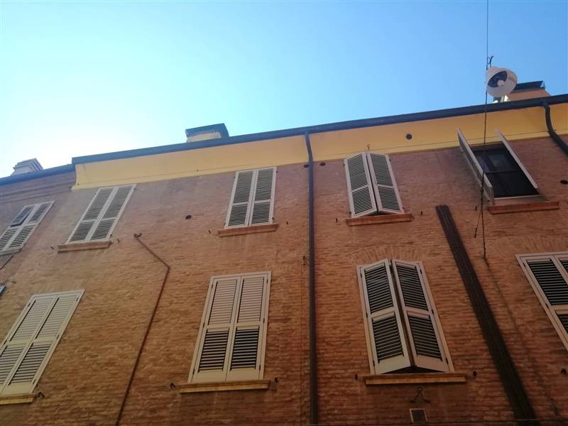 appartamento in vendita a Ferrara in zona Centro Storico
