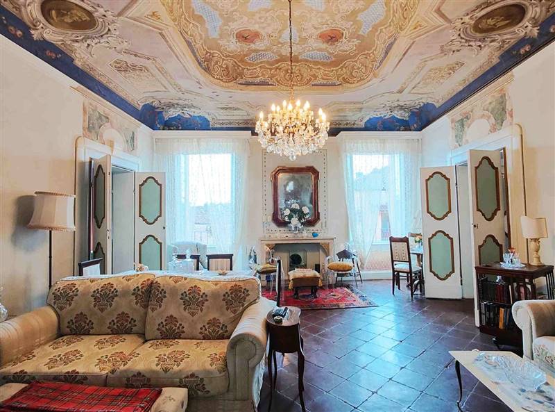 appartamento in vendita a Ferrara in zona Centro Storico