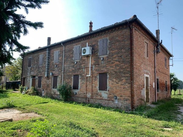 casa indipendente in vendita a Ferrara in zona Pontelagoscuro