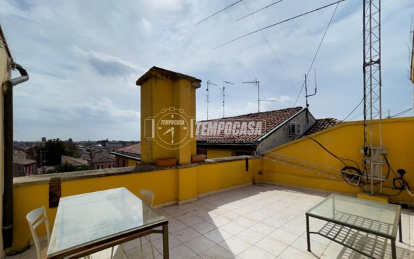 appartamento in vendita a Ferrara in zona Centro Storico