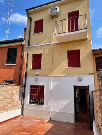 casa indipendente in vendita a Ferrara