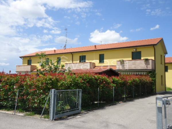 appartamento in vendita a Ferrara in zona Casaglia