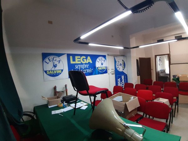 ufficio in vendita a Ferrara