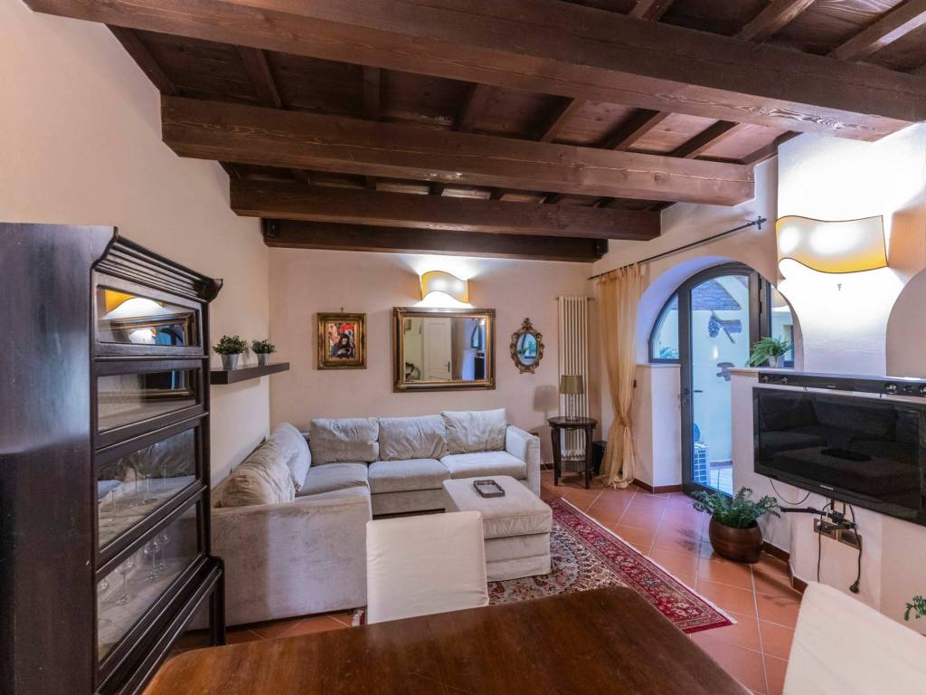 appartamento in vendita a Ferrara in zona Centro Storico