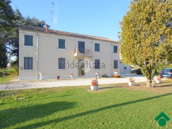 casa indipendente in vendita a Ferrara in zona Sant'Egidio / Gaibanella