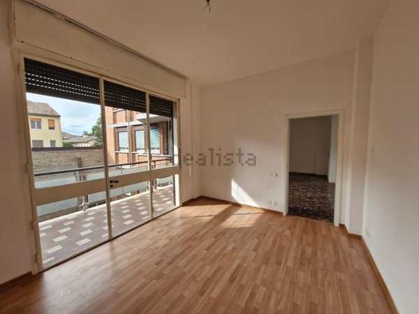 appartamento in vendita a Ferrara in zona Centro Storico