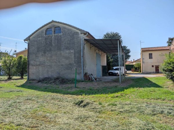 casa indipendente in vendita a Ferrara in zona Sant'Egidio / Gaibanella