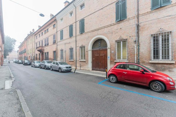 appartamento in vendita a Ferrara in zona Centro Storico