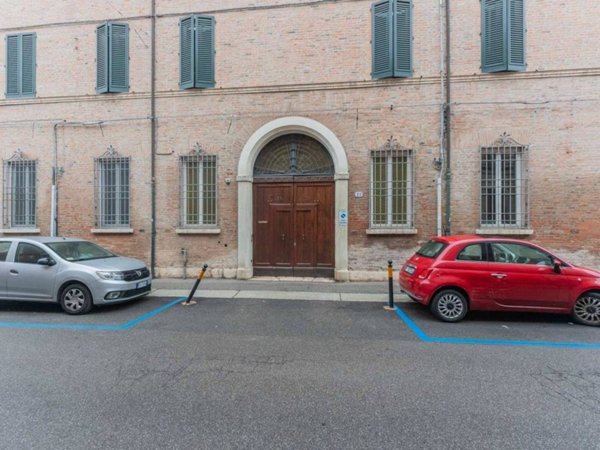 appartamento in vendita a Ferrara in zona Centro Storico
