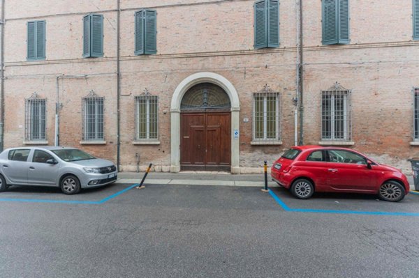 appartamento in vendita a Ferrara in zona Centro Storico