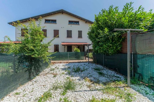 appartamento in vendita a Ferrara in zona Casaglia