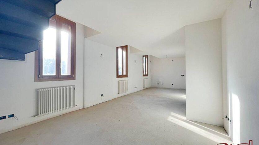 appartamento in vendita a Ferrara in zona Centro Storico