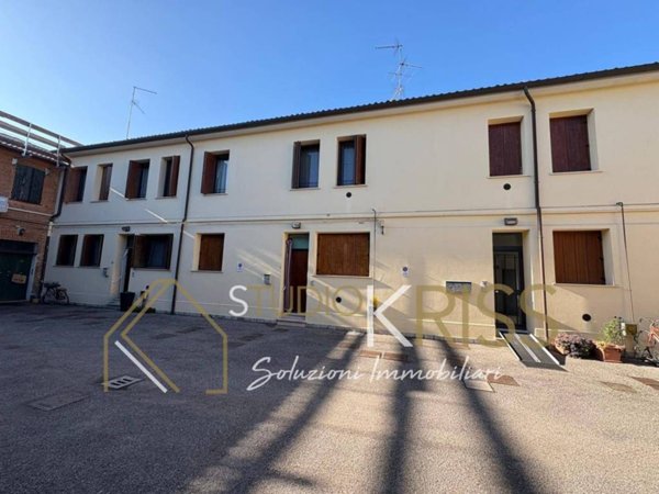 appartamento in vendita a Ferrara in zona Centro Storico